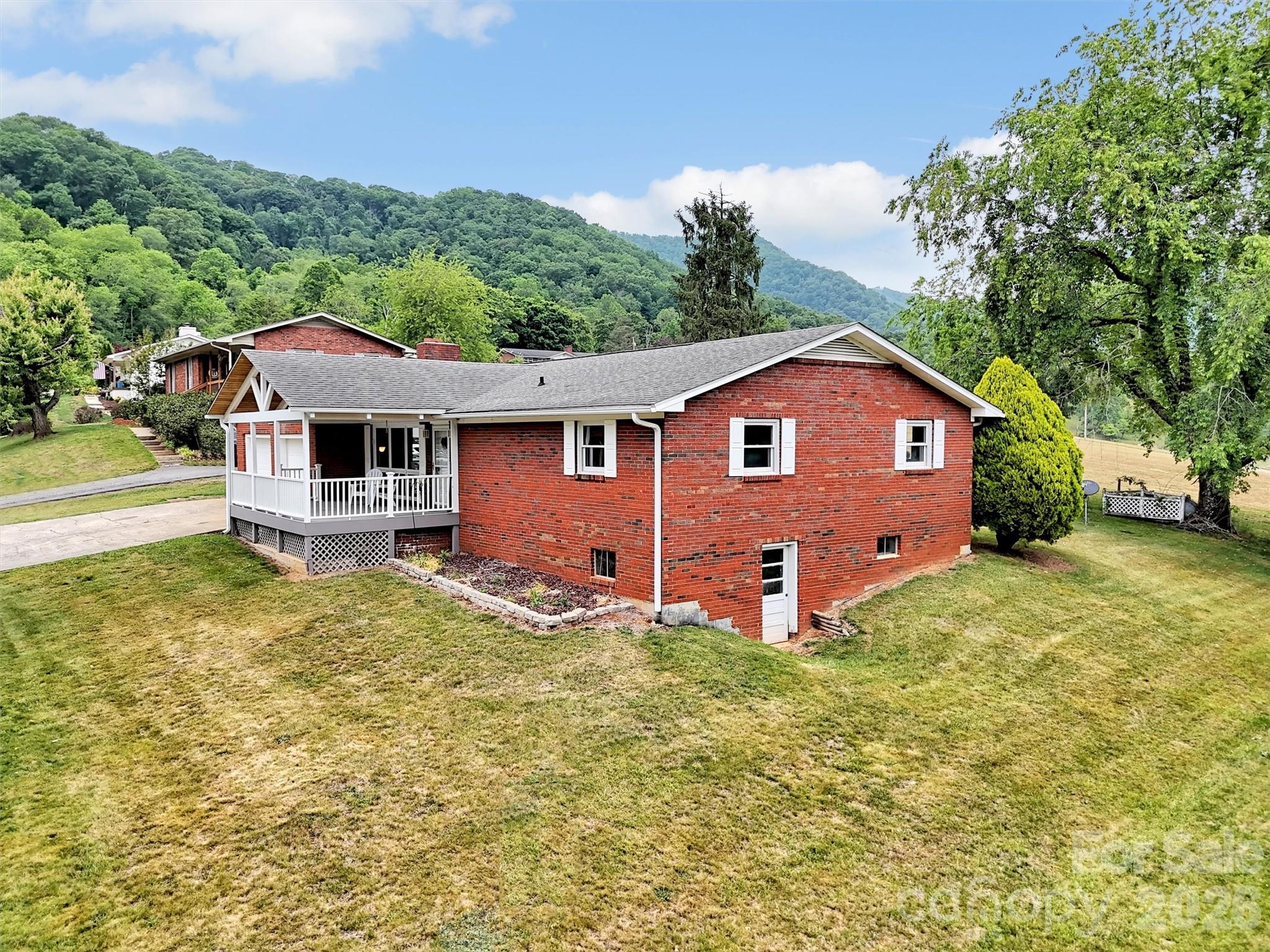 104 Beaverdam Heights Drive Canton NC 28716