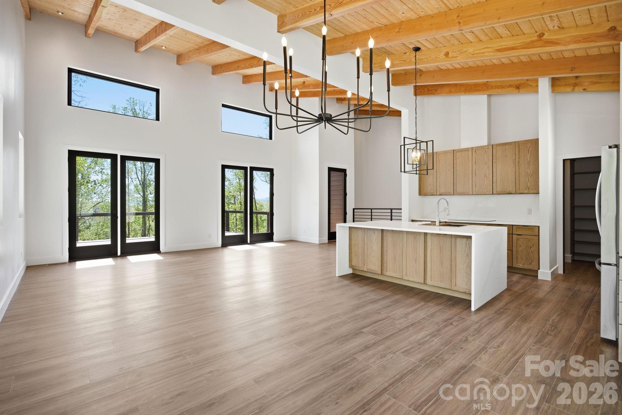 Hendersonville NC, 102 Sandpiper Palisades Street