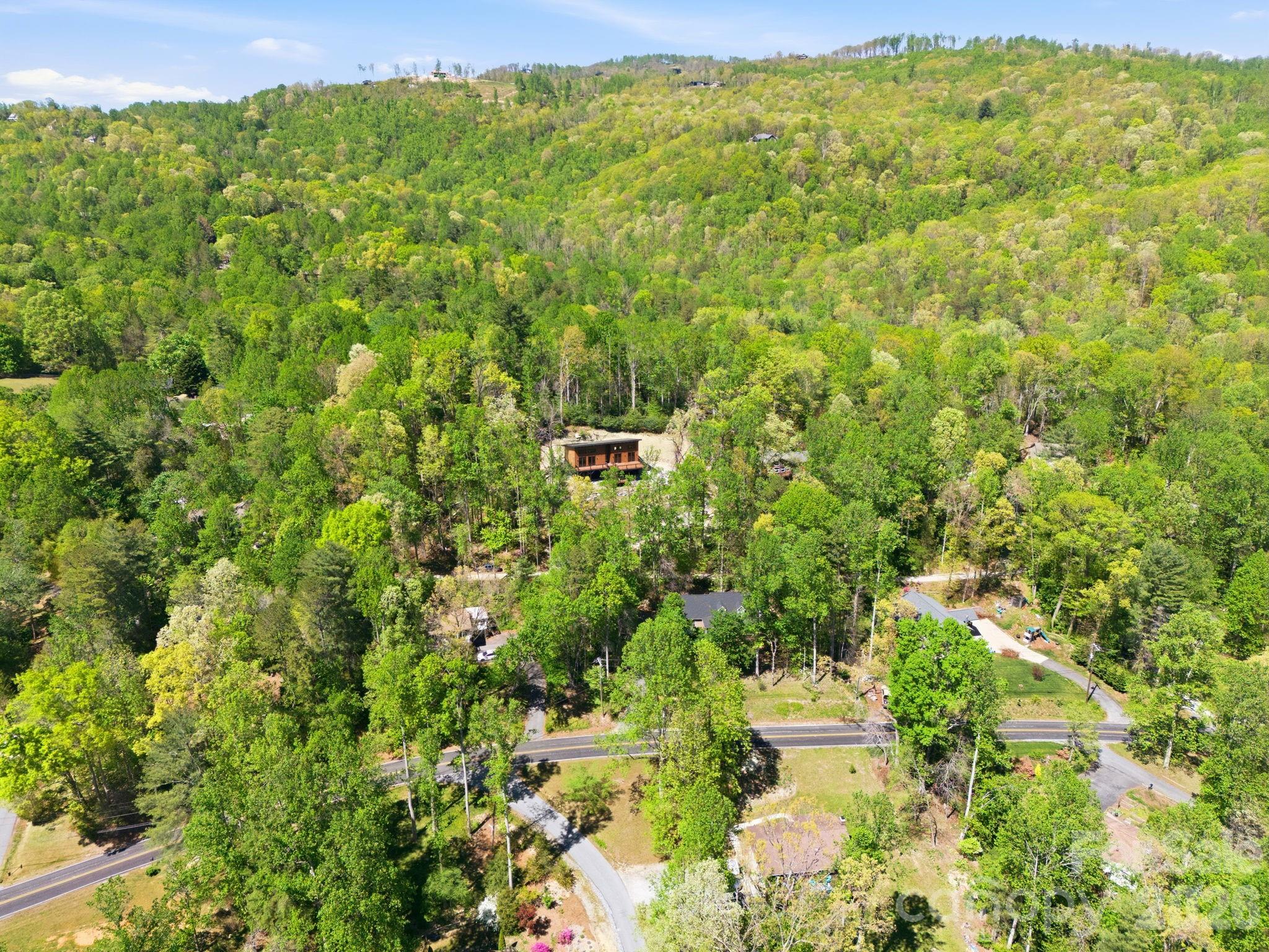 102 Sandpiper Palisades Street Hendersonville NC 28792