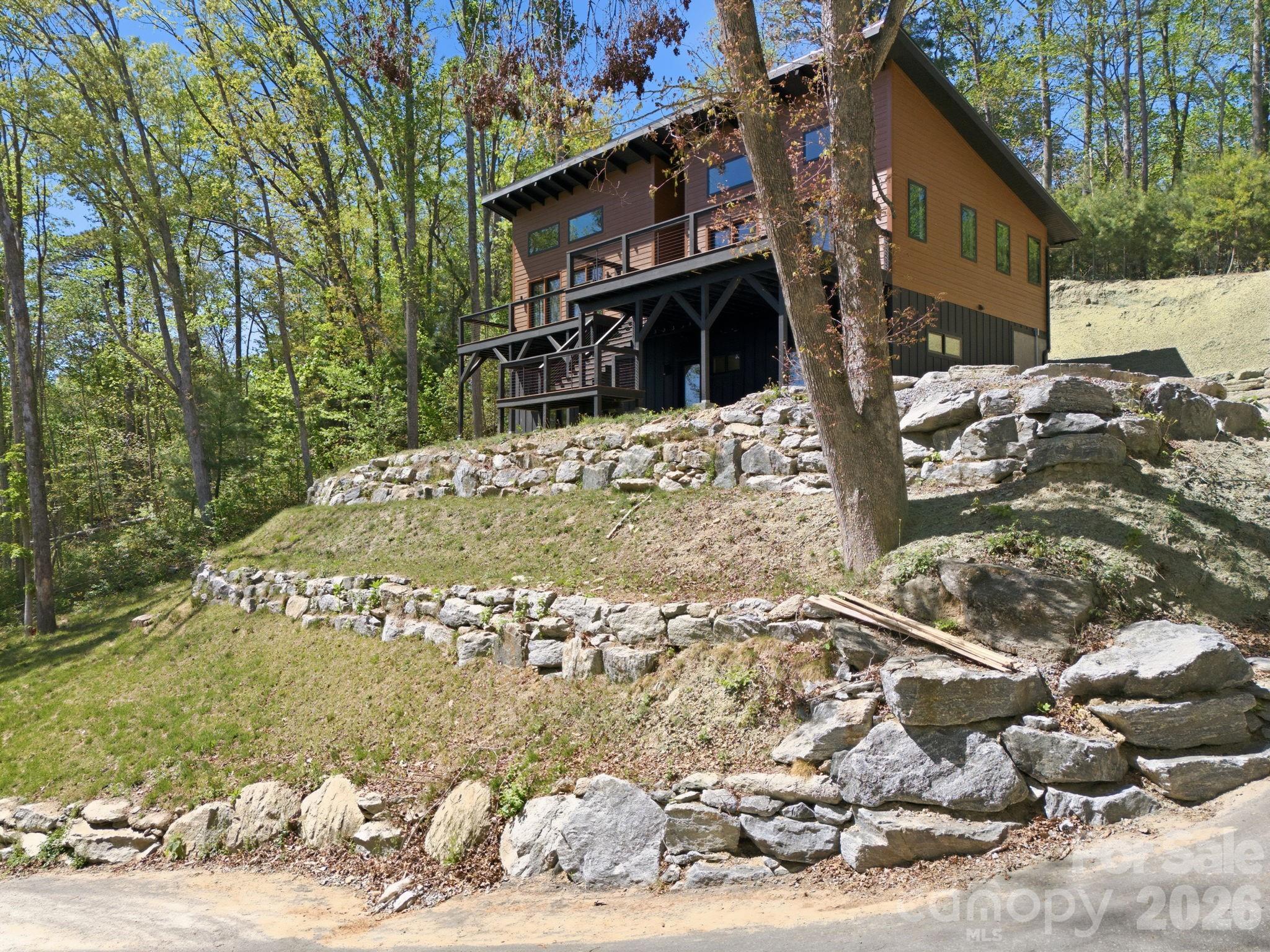 102 Sandpiper Palisades Street Hendersonville NC 28792