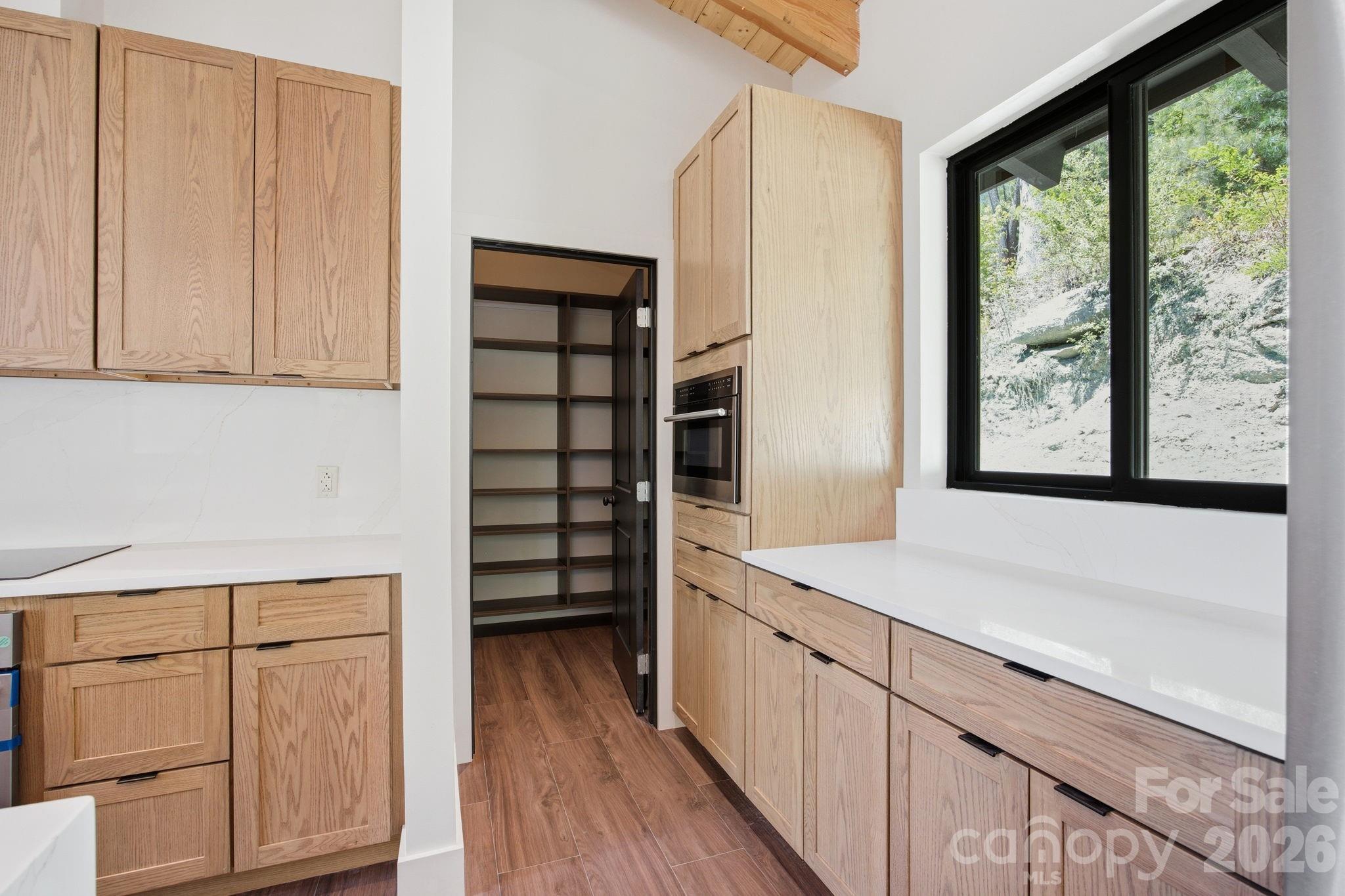 102 Sandpiper Palisades Street Hendersonville NC 28792
