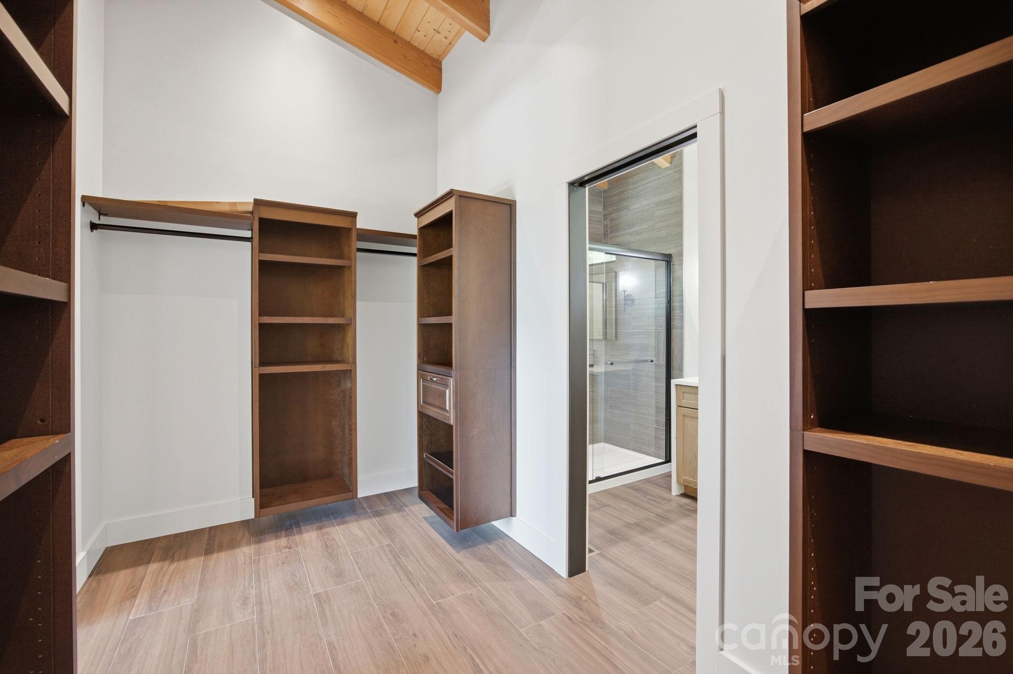 102 Sandpiper Palisades Street Hendersonville NC 28792