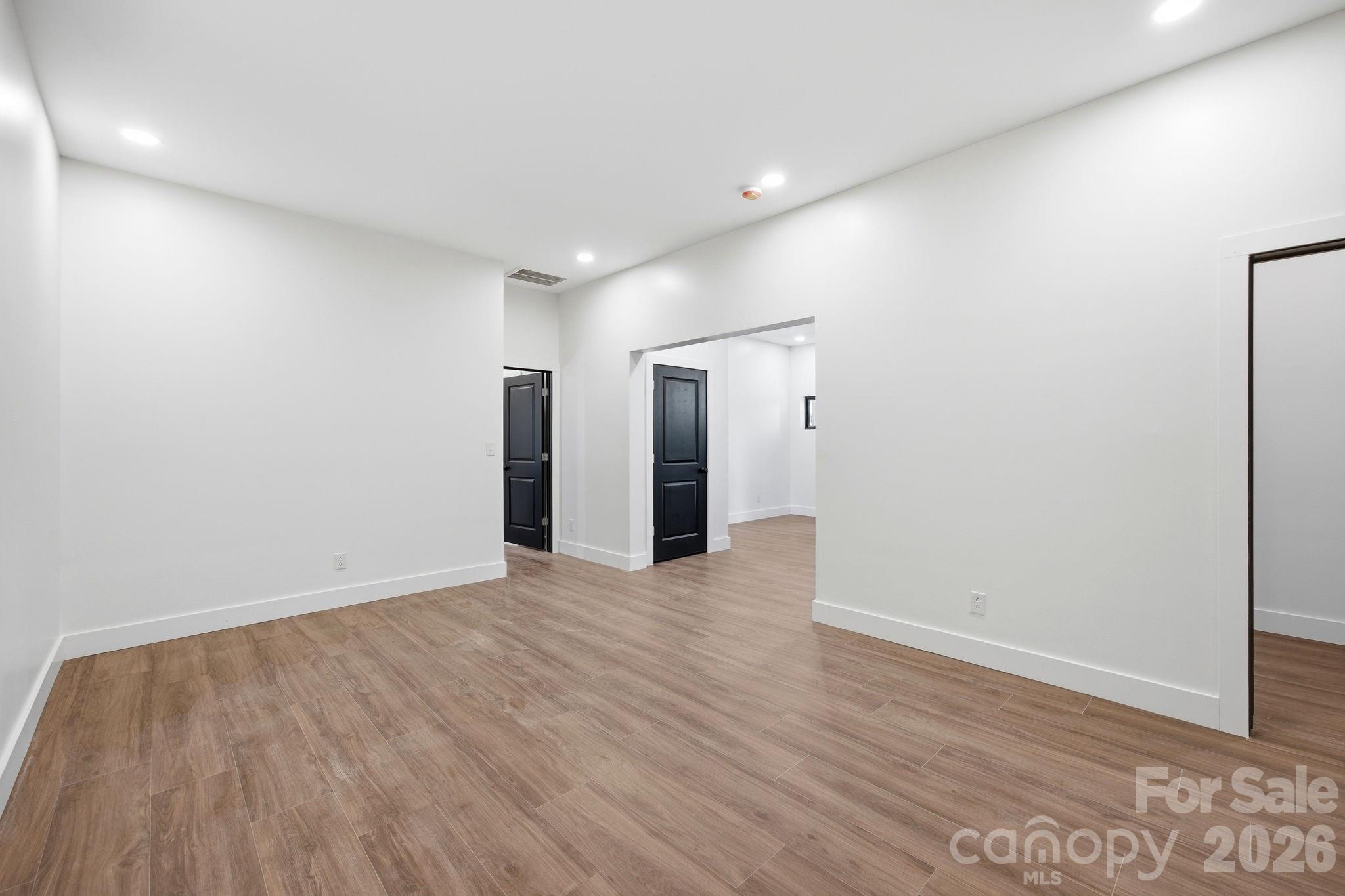 102 Sandpiper Palisades Street Hendersonville NC 28792