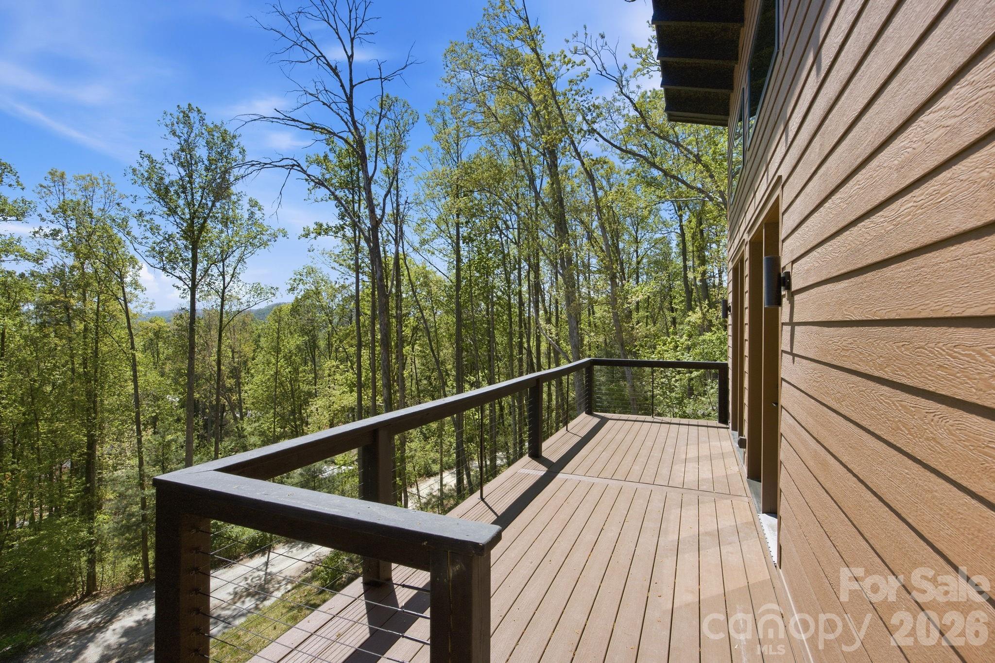 102 Sandpiper Palisades Street Hendersonville NC 28792