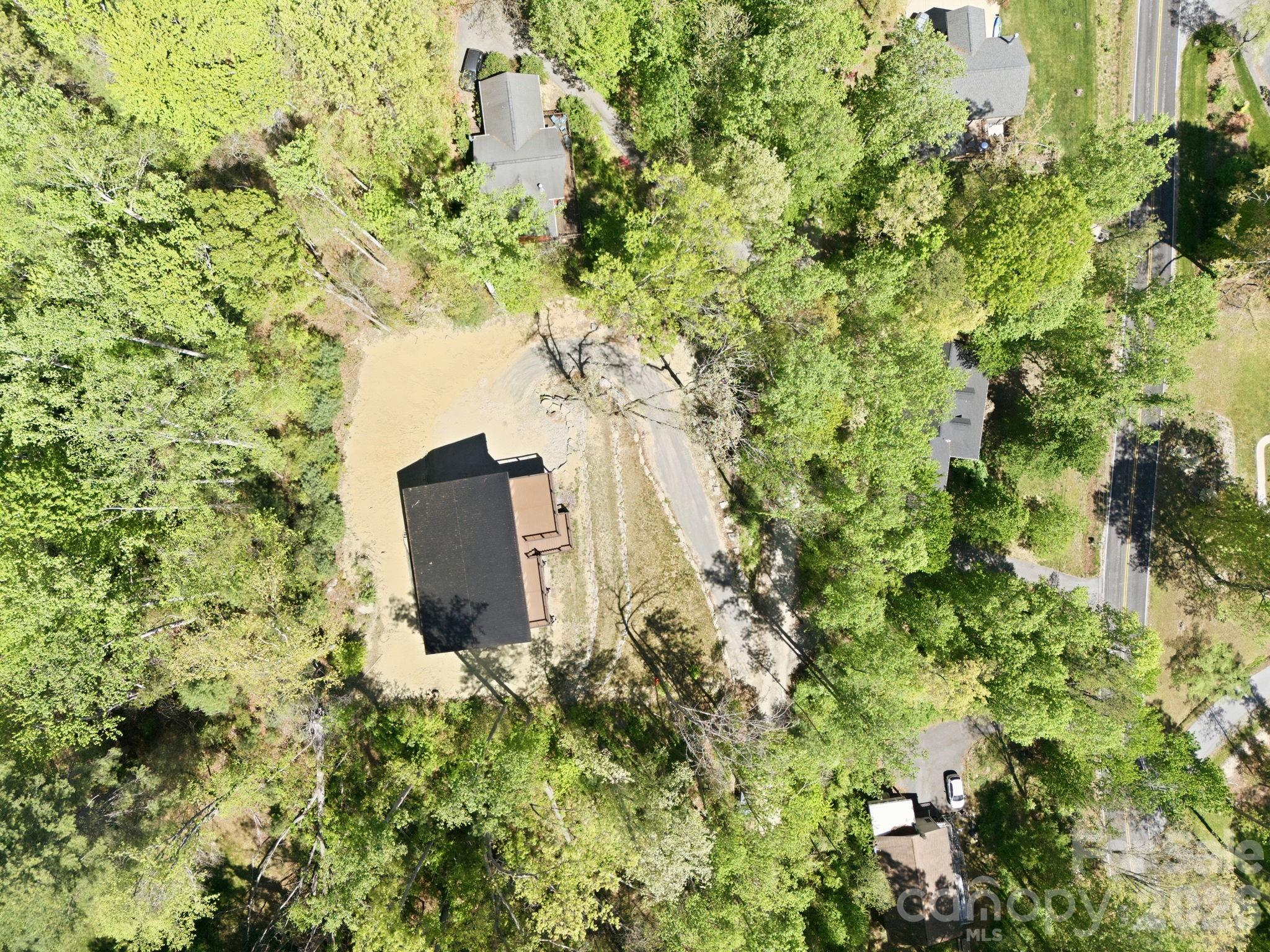 102 Sandpiper Palisades Street Hendersonville NC 28792