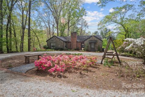 100 Woodmere Drive Columbus NC 28722