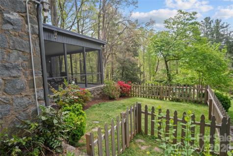 100 Woodmere Drive Columbus NC 28722
