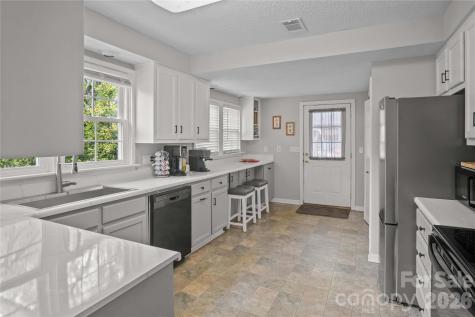 100 Woodmere Drive Columbus NC 28722