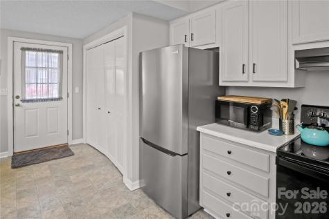 100 Woodmere Drive Columbus NC 28722