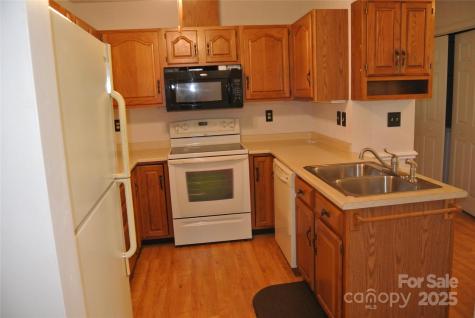 112 Holly Court Bostic NC 28018