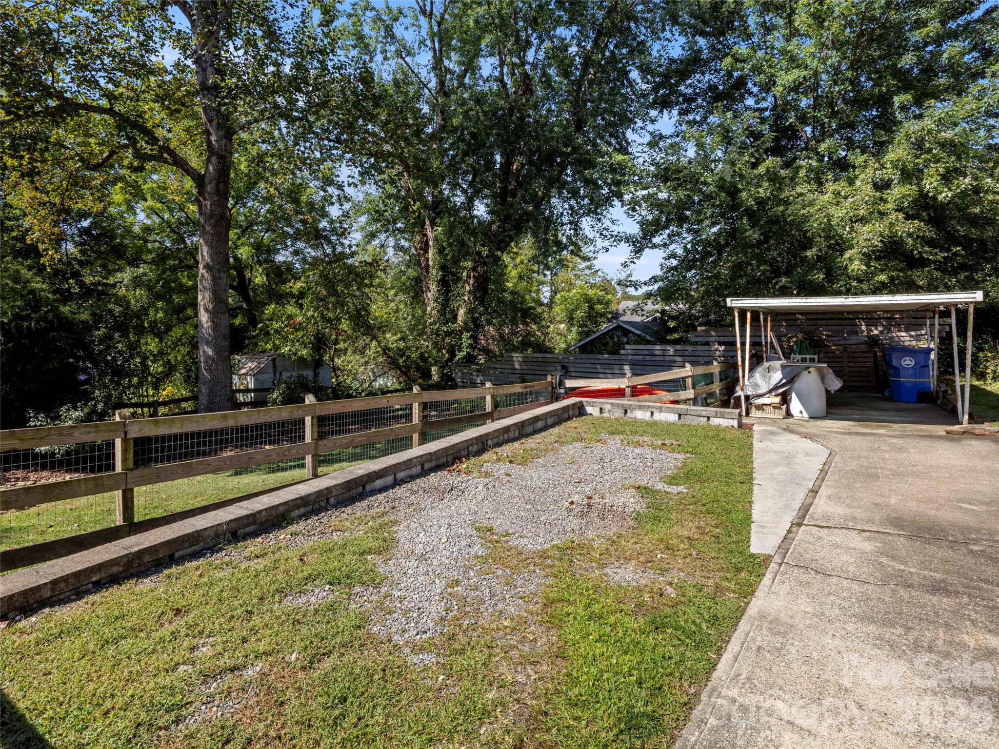 79 Craig Circle Asheville NC 28805