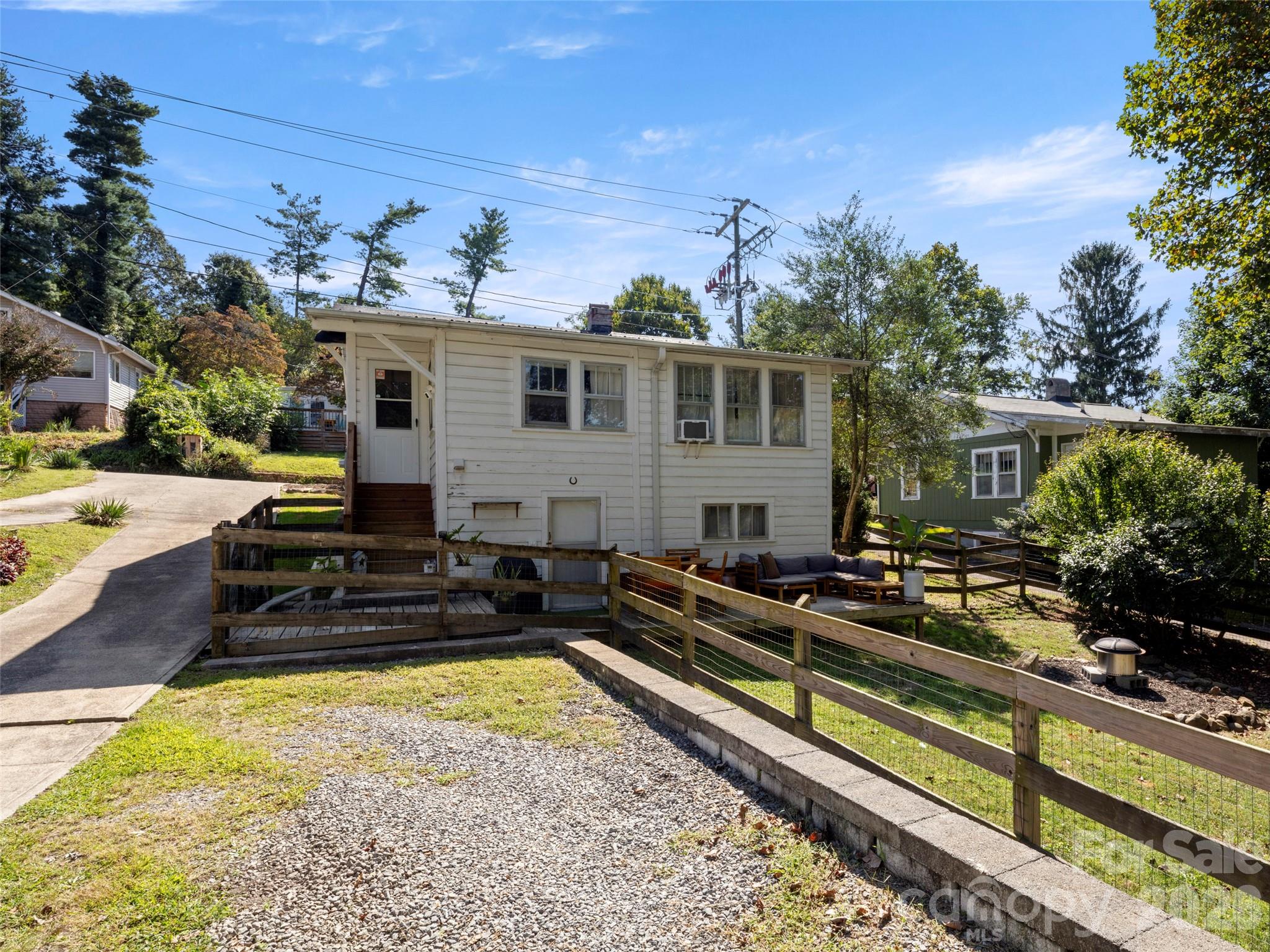 79 Craig Circle Asheville NC 28805