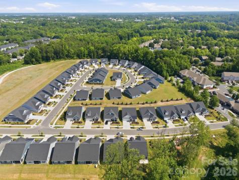 8612 Chagrin Drive Cornelius NC 28031