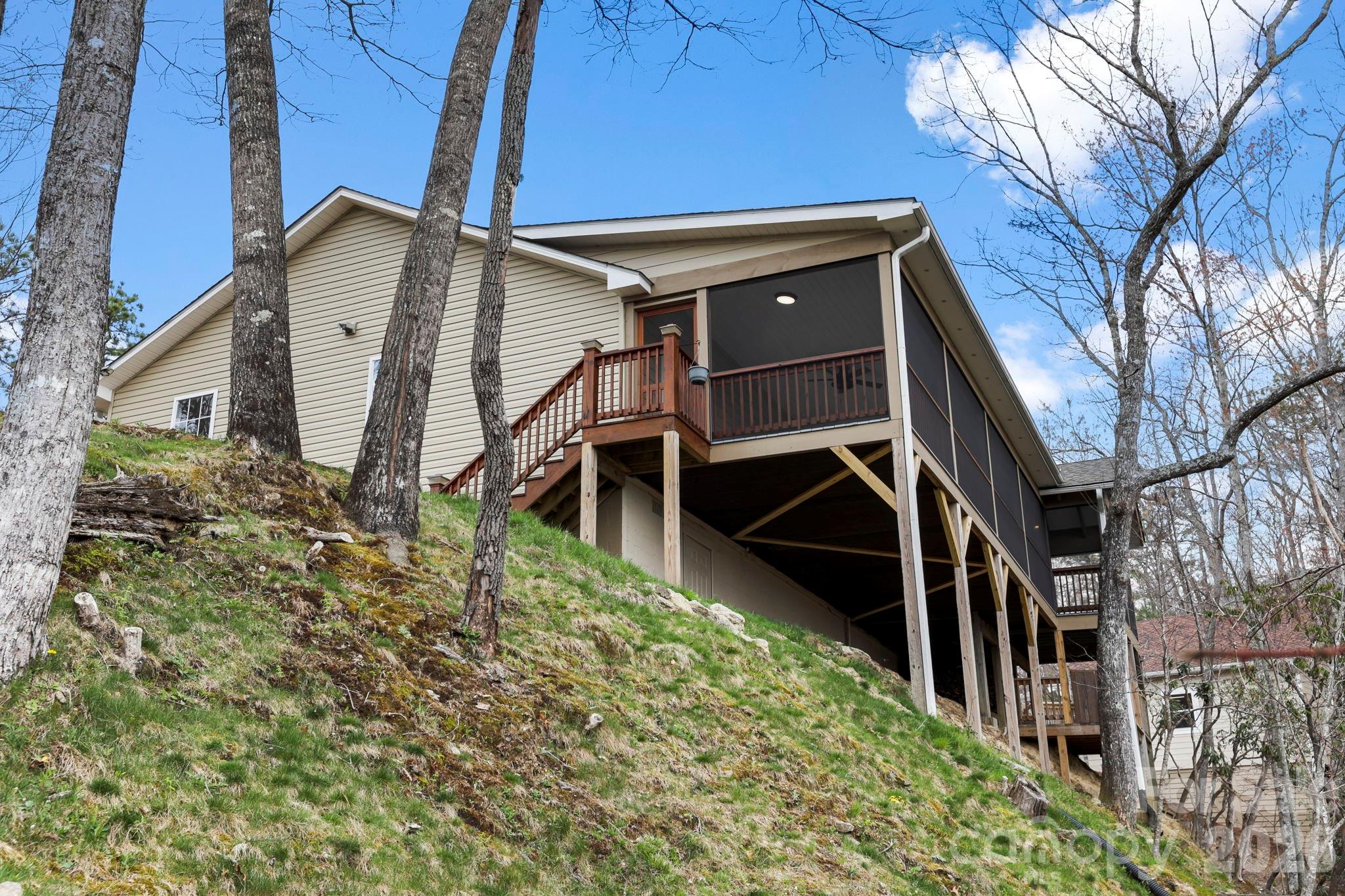362 Gray Fox Road Rosman NC 28772