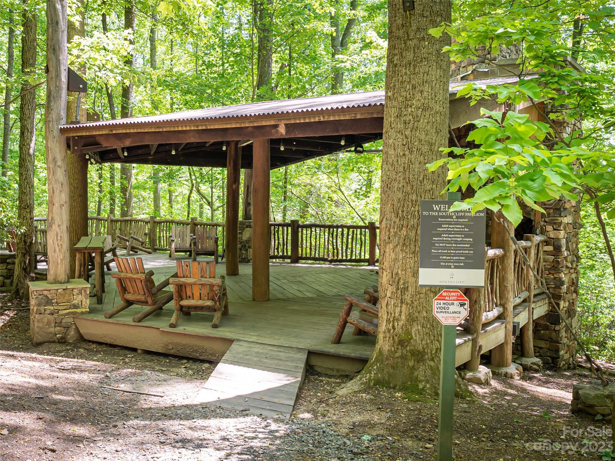 2 Turkey Roost Court Fairview NC 28730
