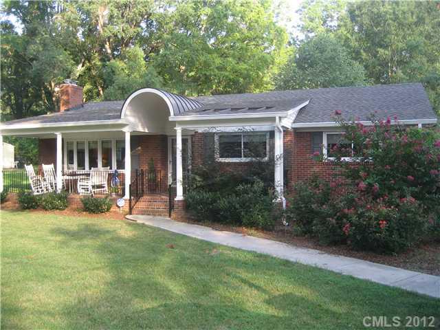 3211 Cambridge Road Charlotte NC 28209