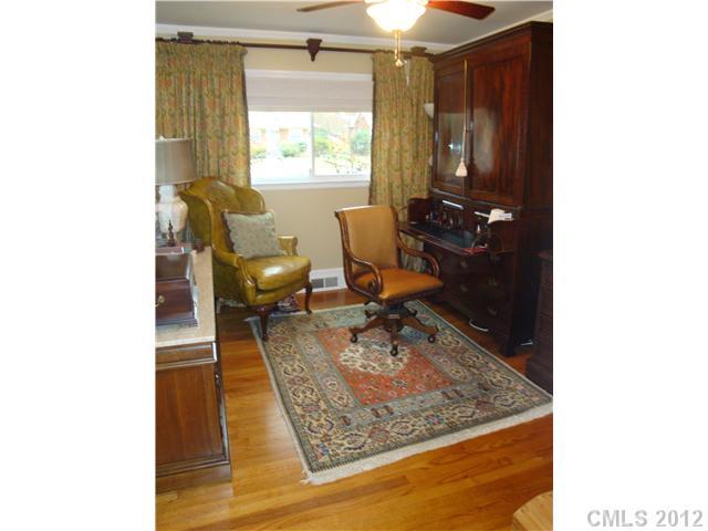 3211 Cambridge Road Charlotte NC 28209