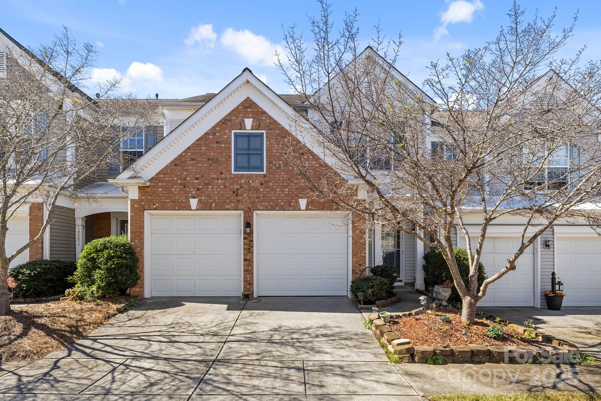 10207 Garmoyle Street Charlotte NC 28277