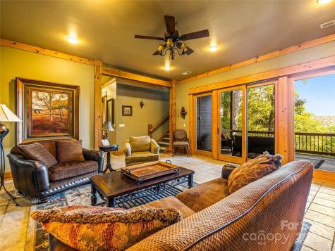 12 Trailridge Road Asheville NC 28804