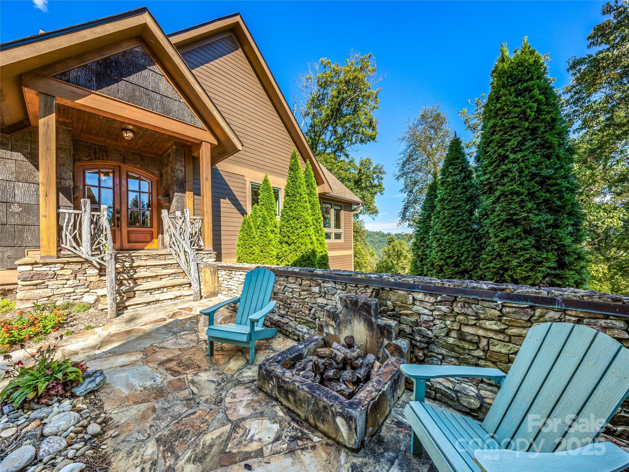 12 Trailridge Road Asheville NC 28804