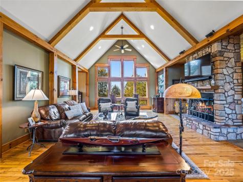 12 Trailridge Road Asheville NC 28804