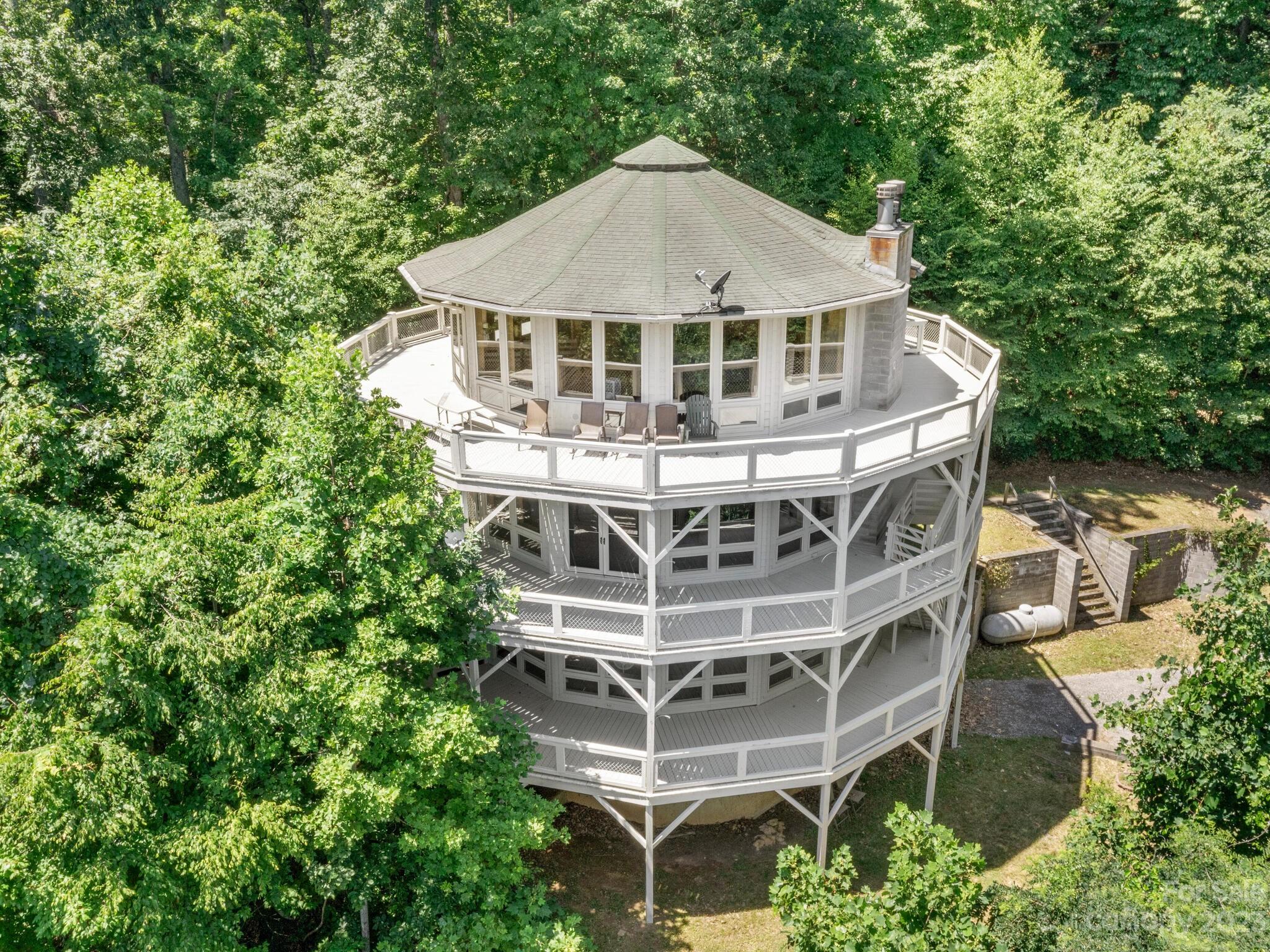 39 Rising Sun Road Candler NC 28715