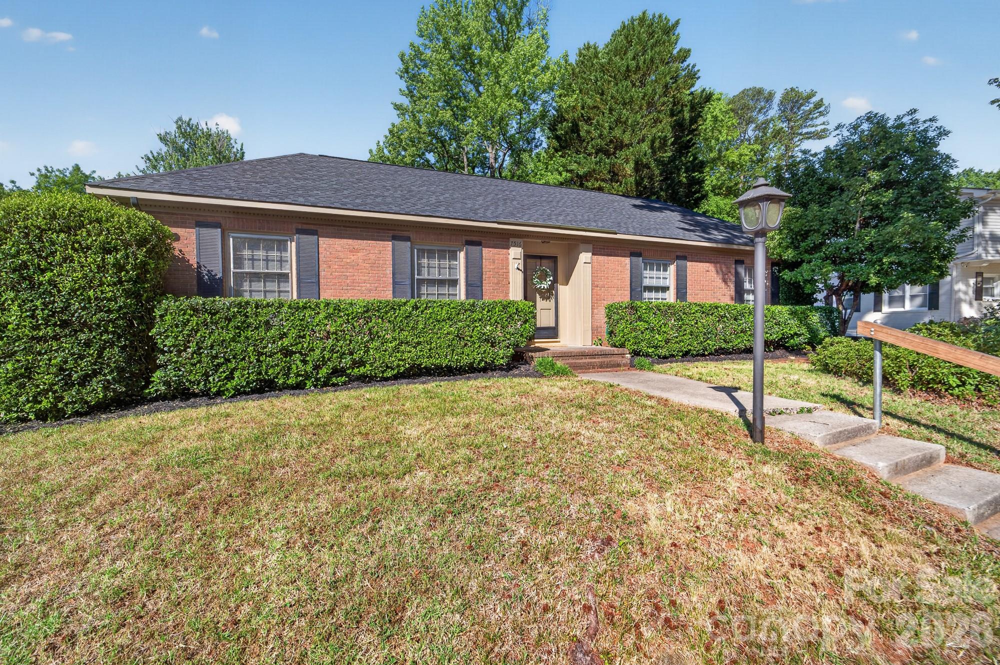 7516 Watercrest Road Charlotte NC 28210