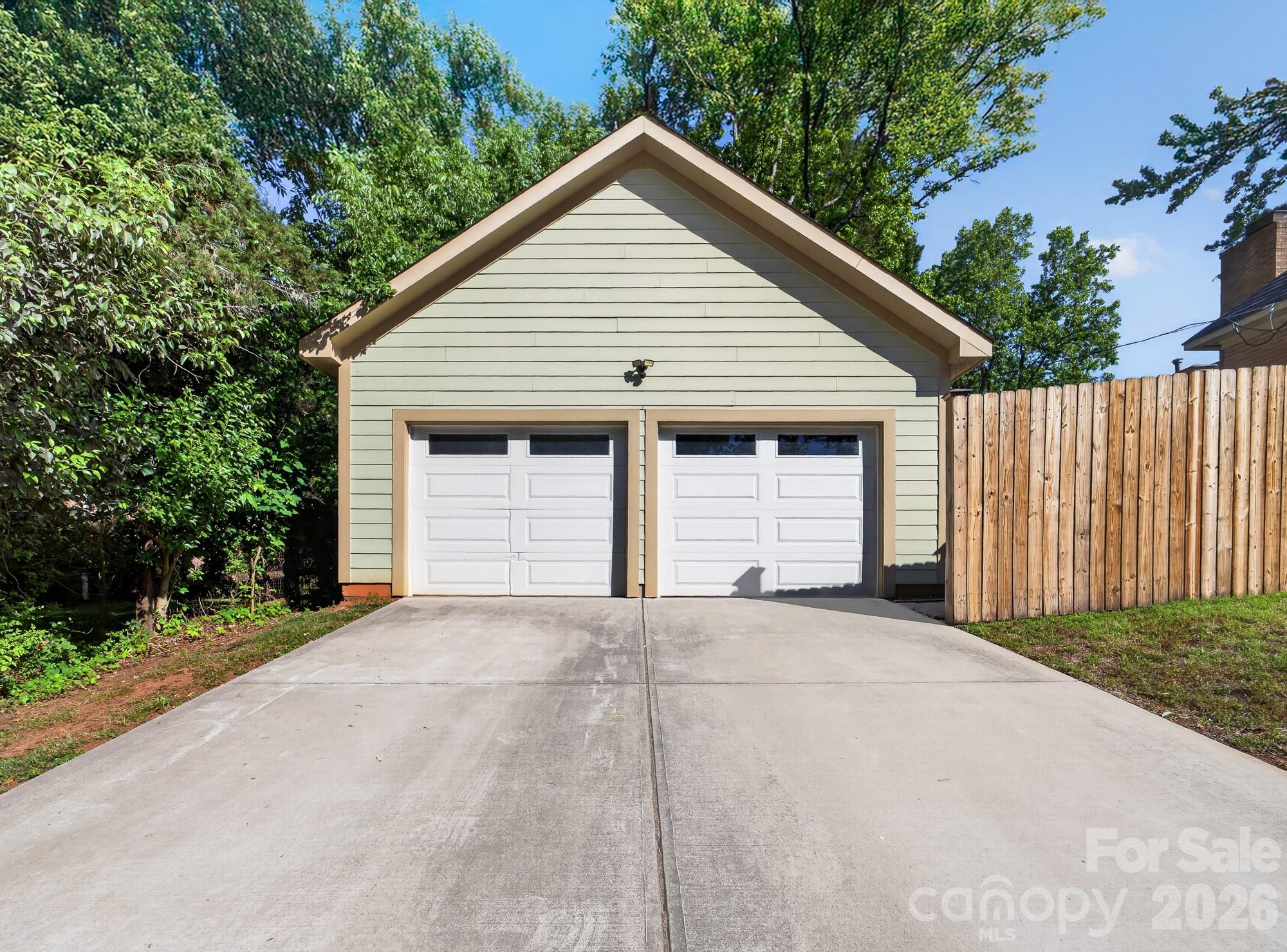 7516 Watercrest Road Charlotte NC 28210