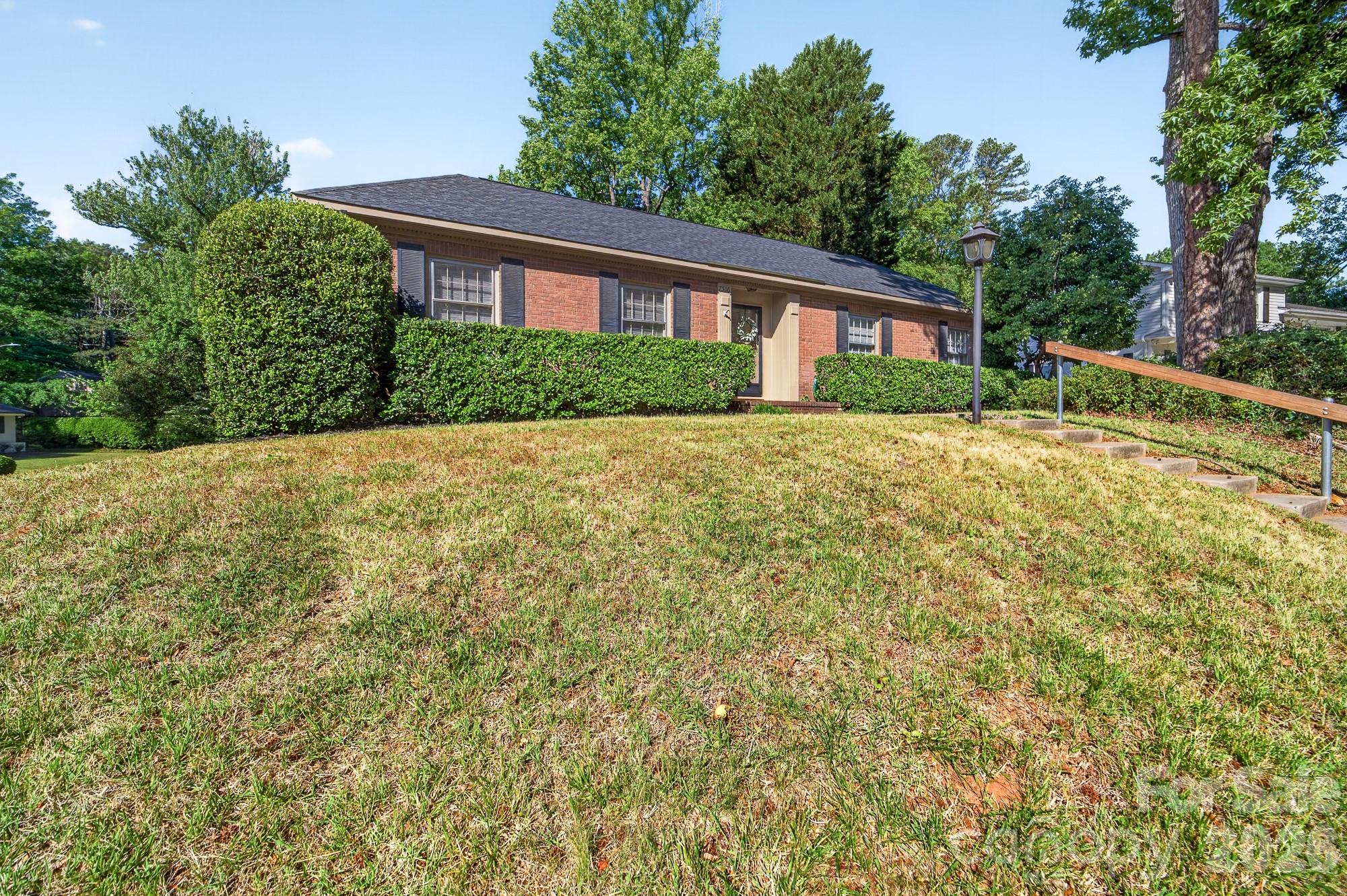 7516 Watercrest Road Charlotte NC 28210