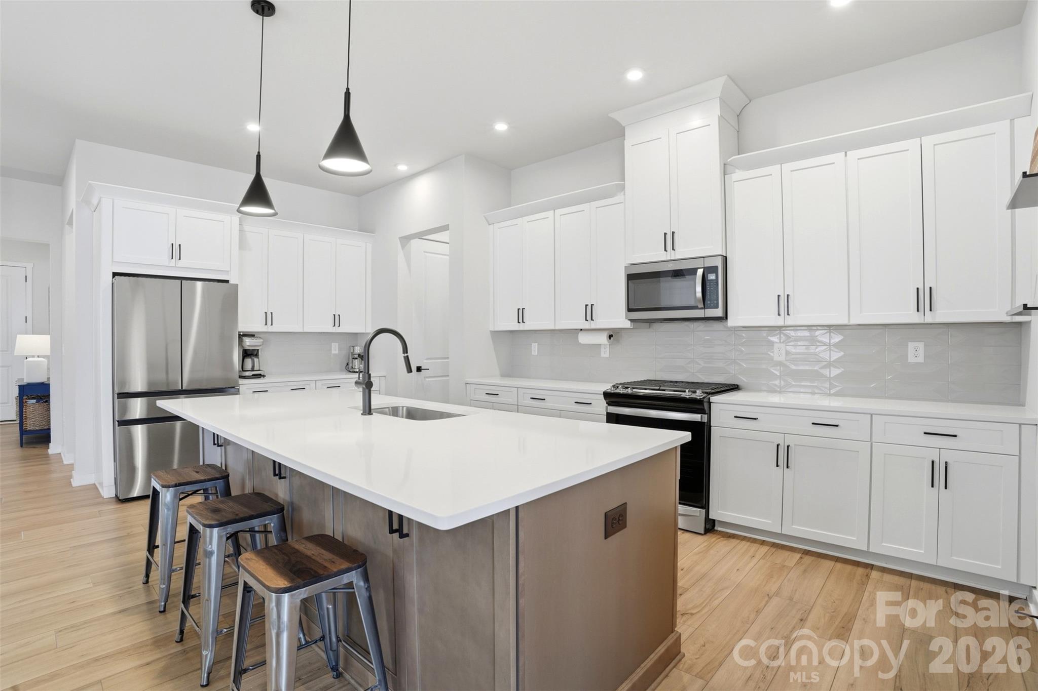 7104 Wayfarer Drive Charlotte NC 28269