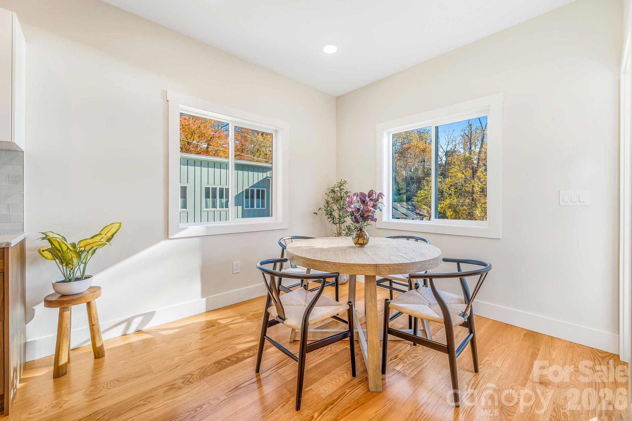 67 Crestfield Avenue Asheville NC 28804