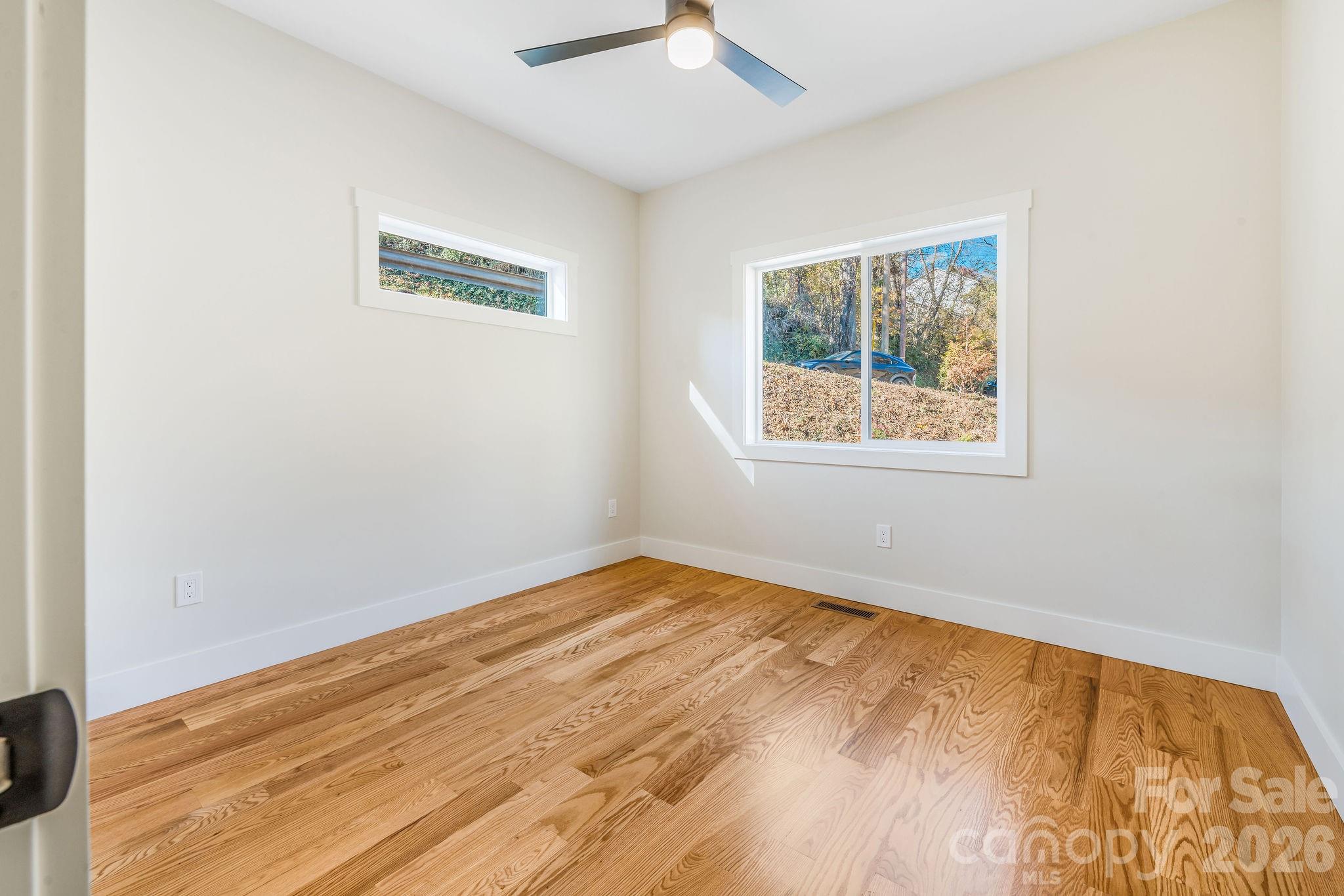 67 Crestfield Avenue Asheville NC 28804