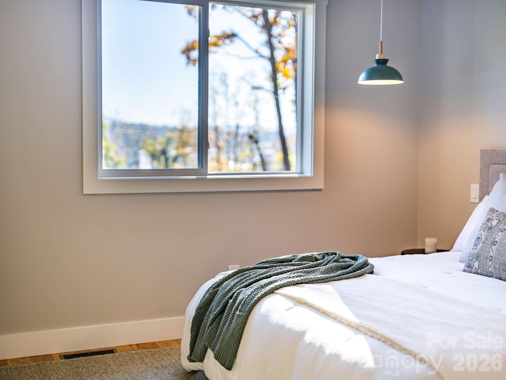 67 Crestfield Avenue Asheville NC 28804