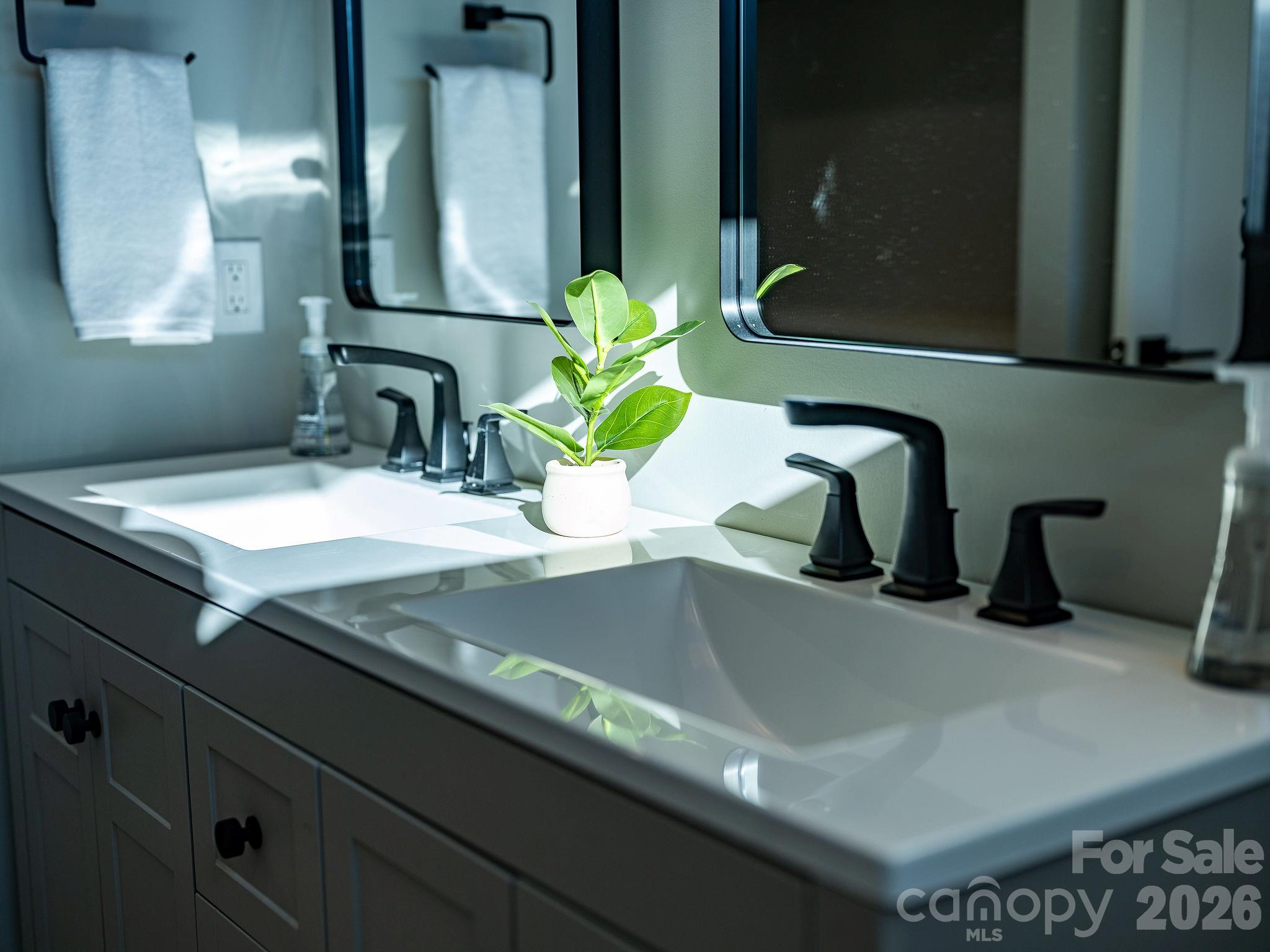 67 Crestfield Avenue Asheville NC 28804