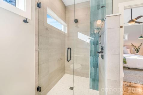 67 Crestfield Avenue Asheville NC 28804