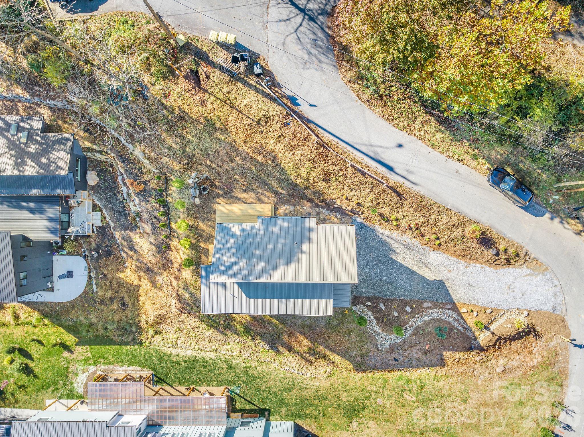 67 Crestfield Avenue Asheville NC 28804