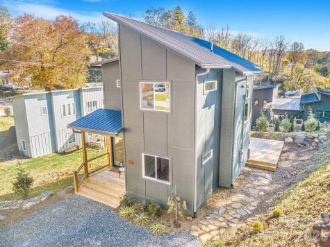 67 Crestfield Avenue Asheville NC 28804