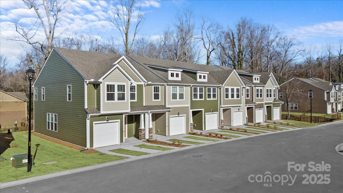 33 Moon Haven Way Arden NC 28704