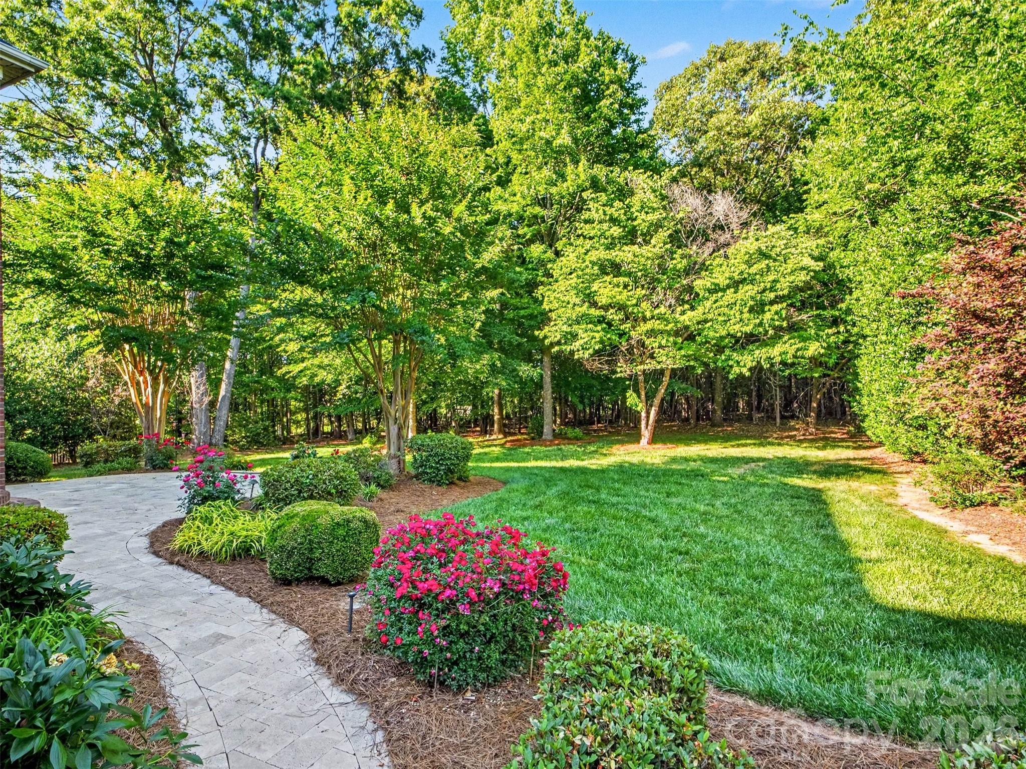 1311 Dobson Drive Waxhaw NC 28173