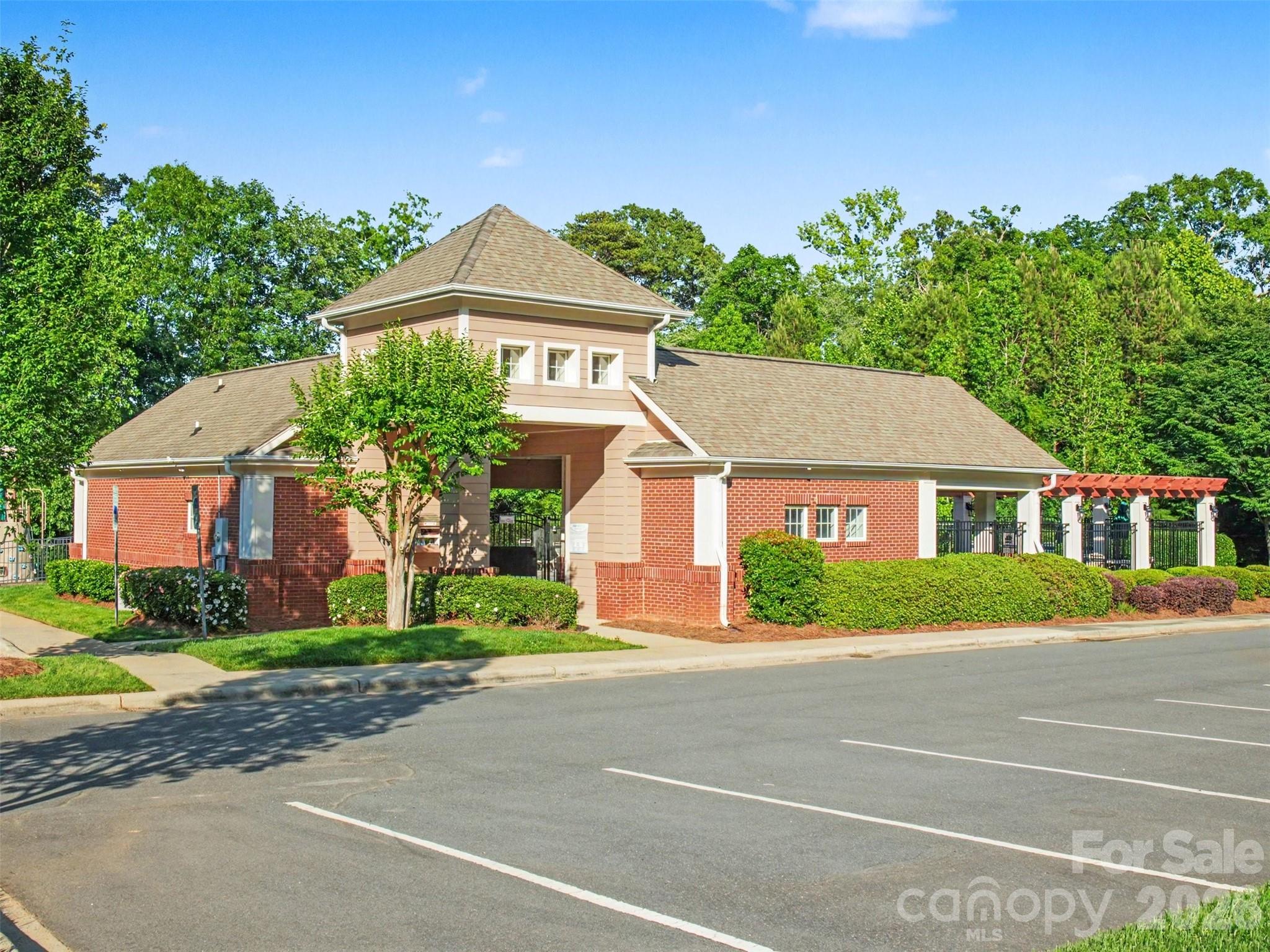 1311 Dobson Drive Waxhaw NC 28173
