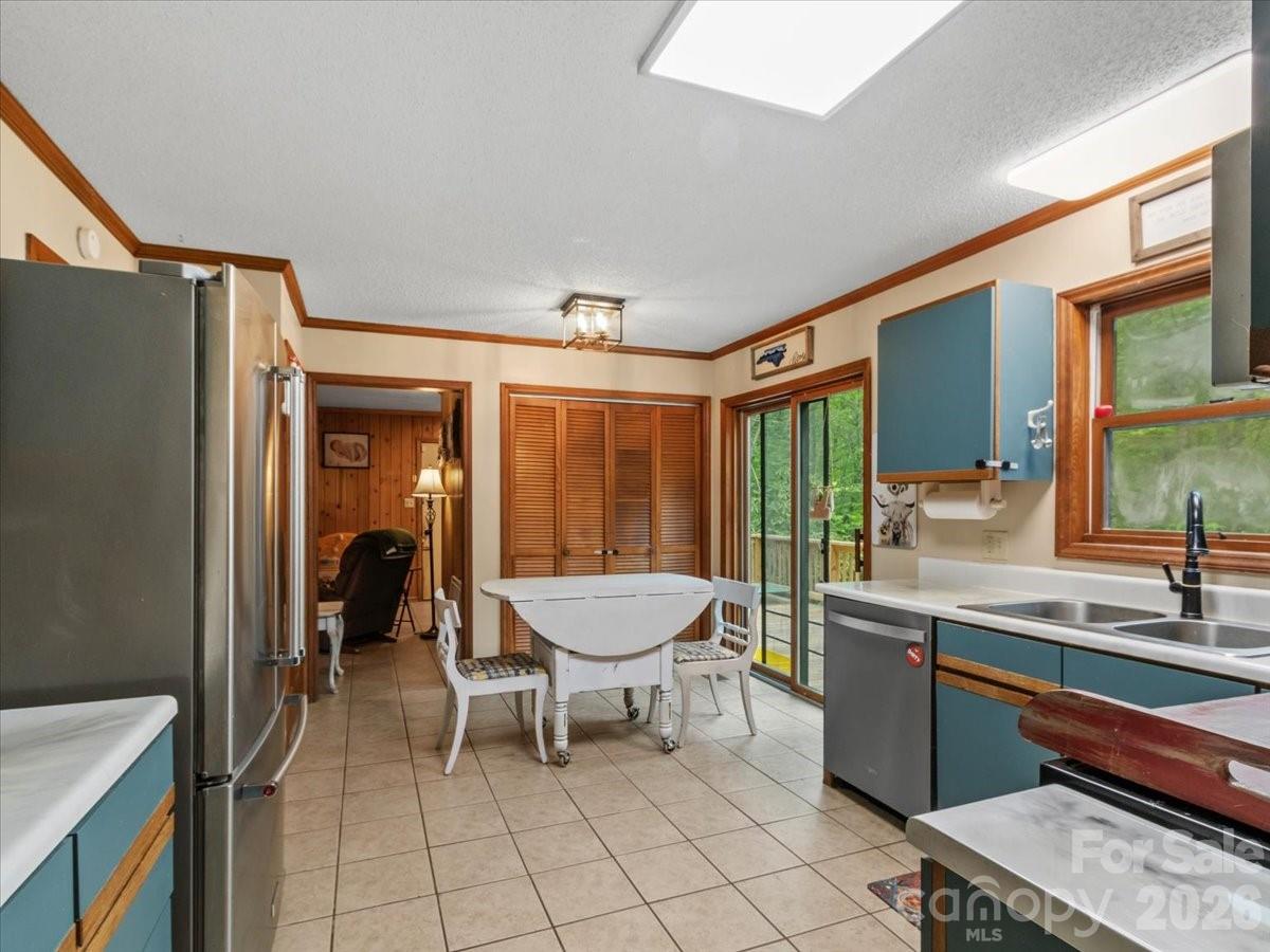 190 Executive Estates Drive Old Fort NC 28762