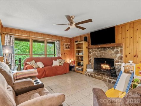 190 Executive Estates Drive Old Fort NC 28762