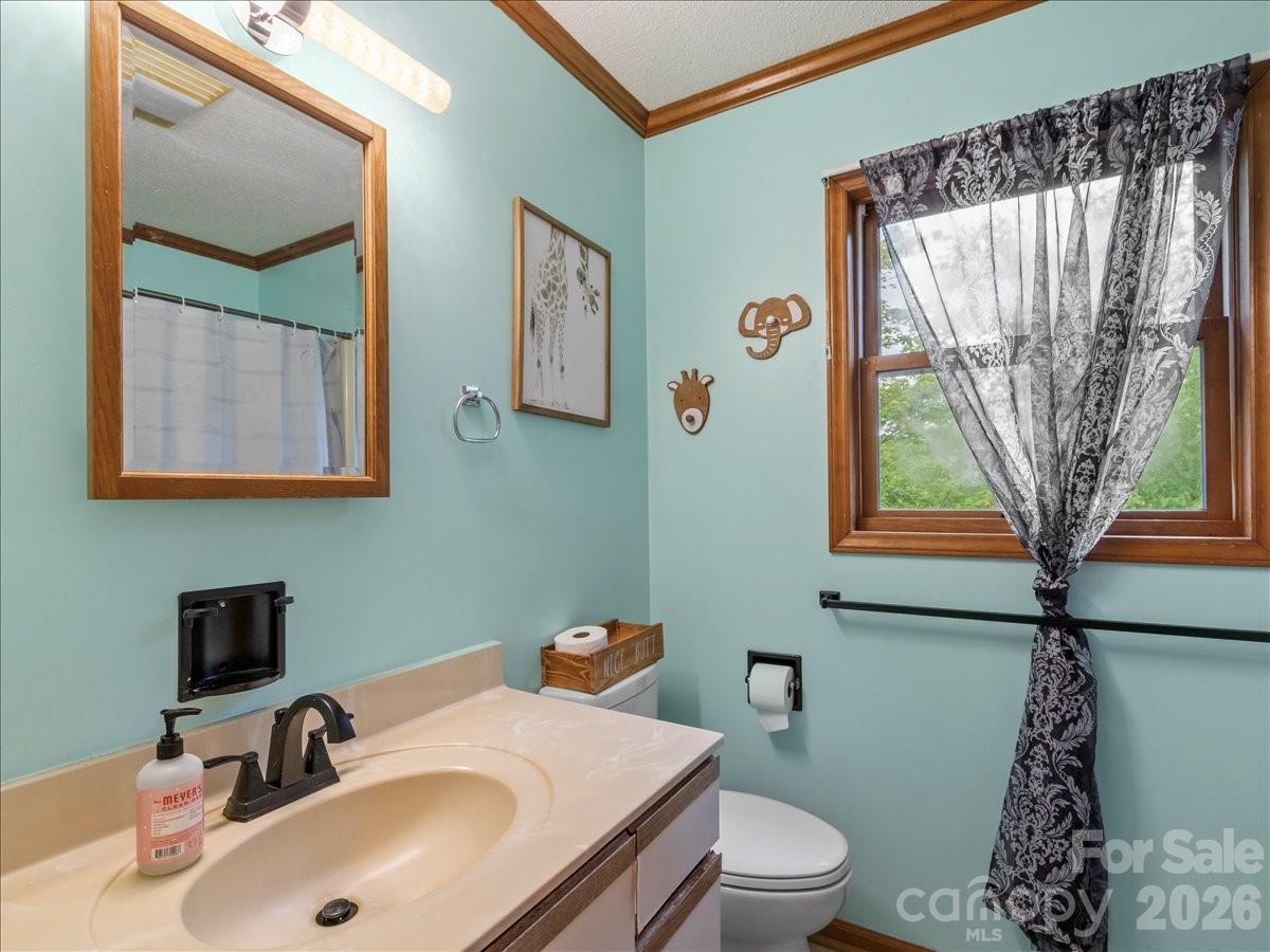 190 Executive Estates Drive Old Fort NC 28762