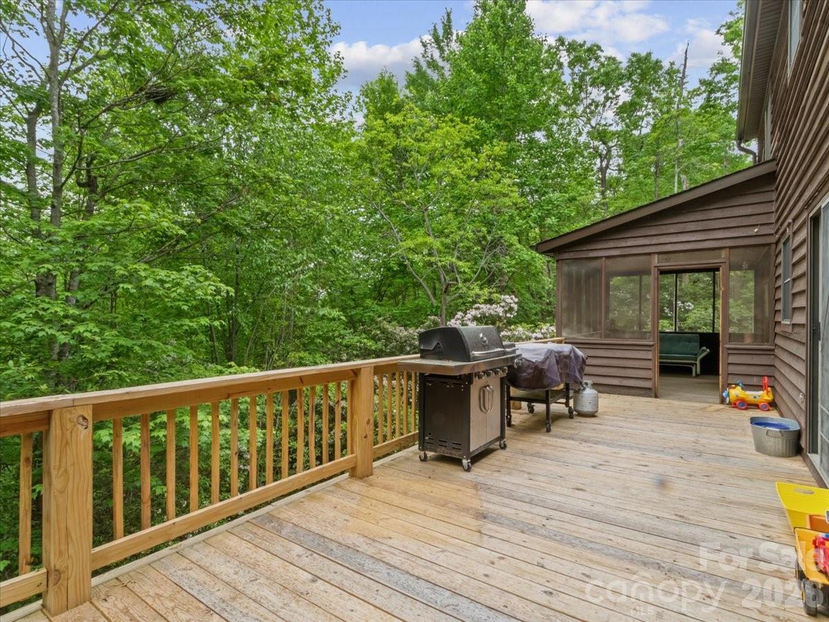 190 Executive Estates Drive Old Fort NC 28762