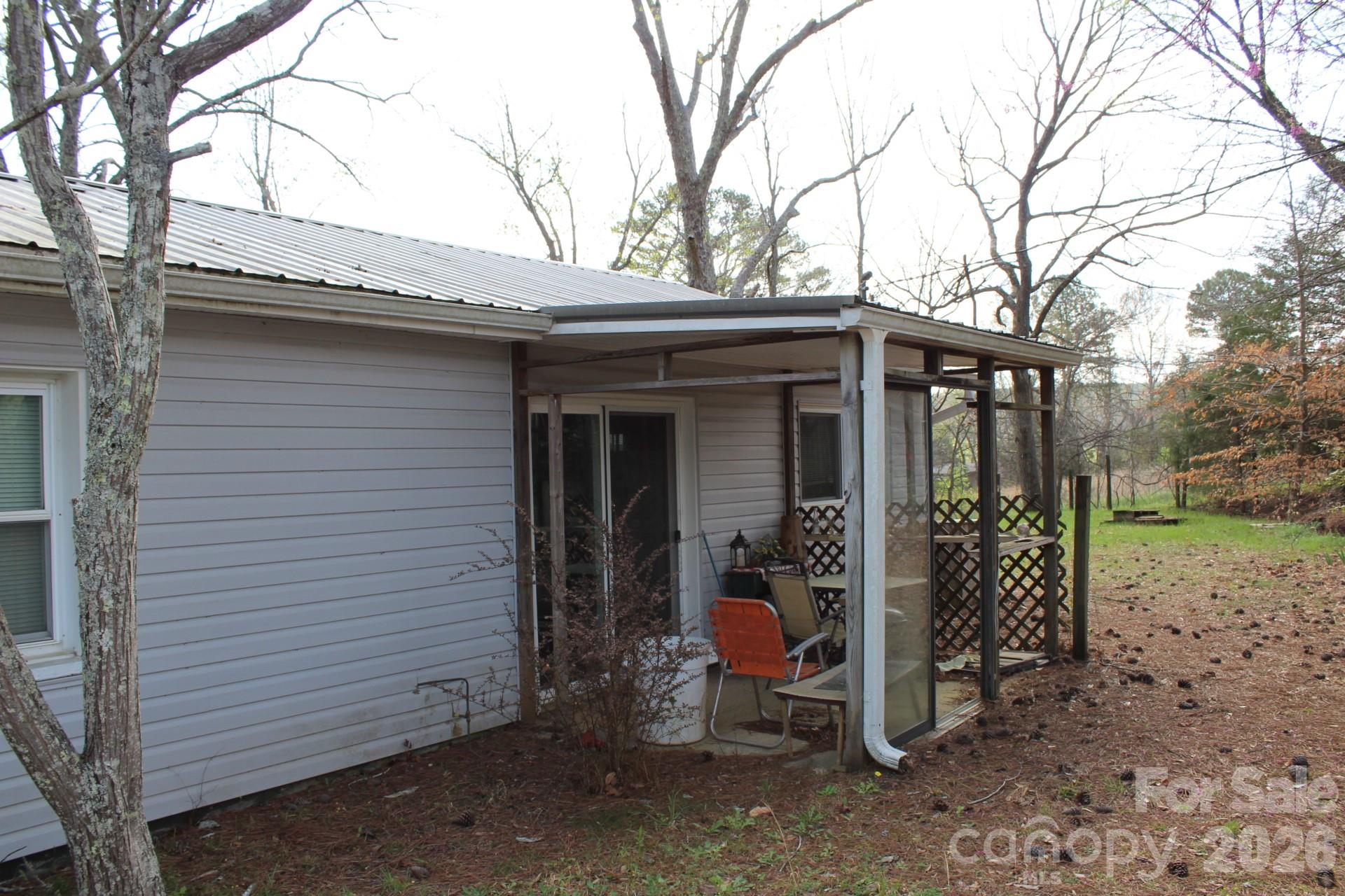 7282 Nc Highway 108 Highway E Mill Spring NC 28756