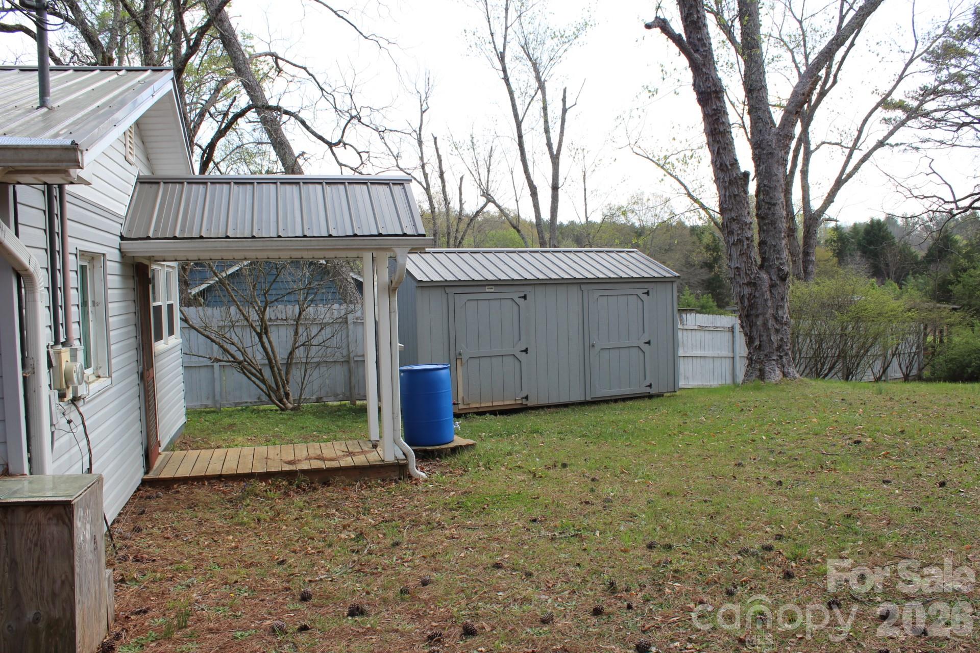 7282 Nc Highway 108 Highway E Mill Spring NC 28756