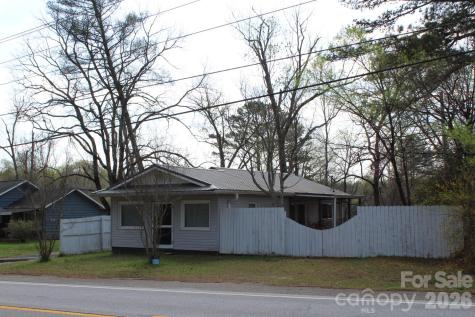 7282 Nc Highway 108 Highway E Mill Spring NC 28756