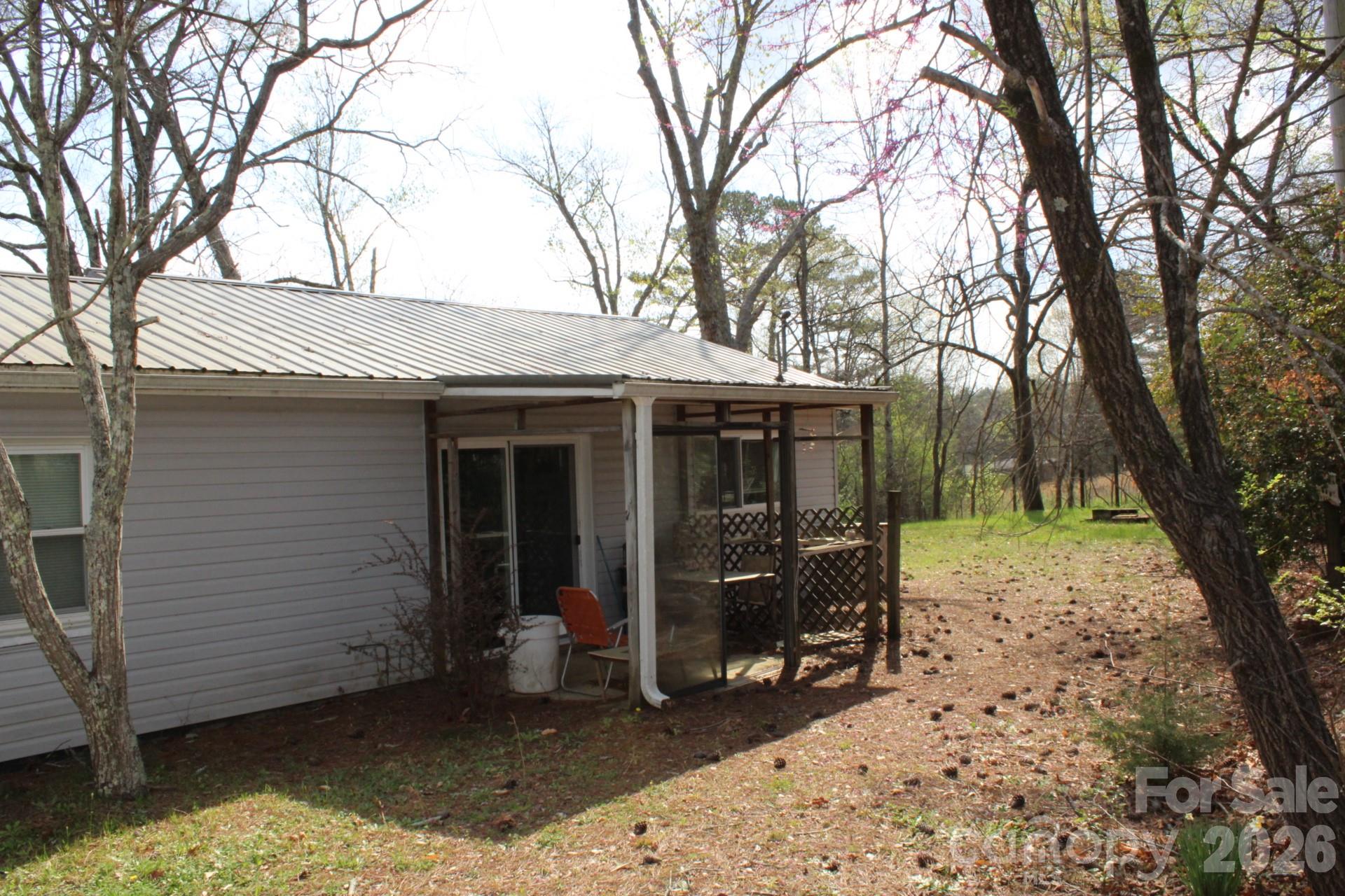7282 Nc Highway 108 Highway E Mill Spring NC 28756