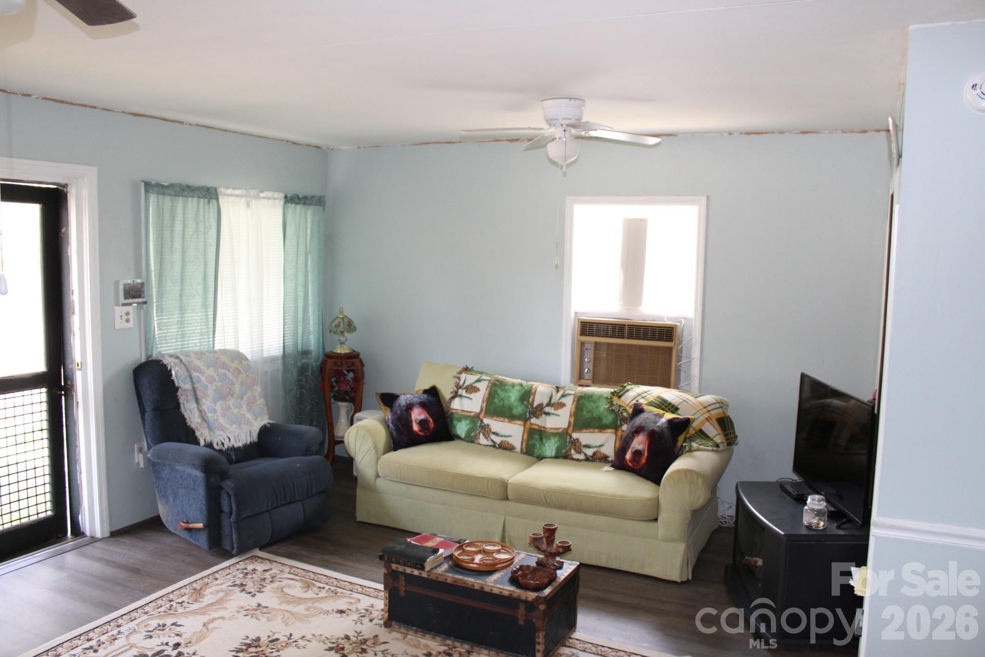 7282 Nc Highway 108 Highway E Mill Spring NC 28756