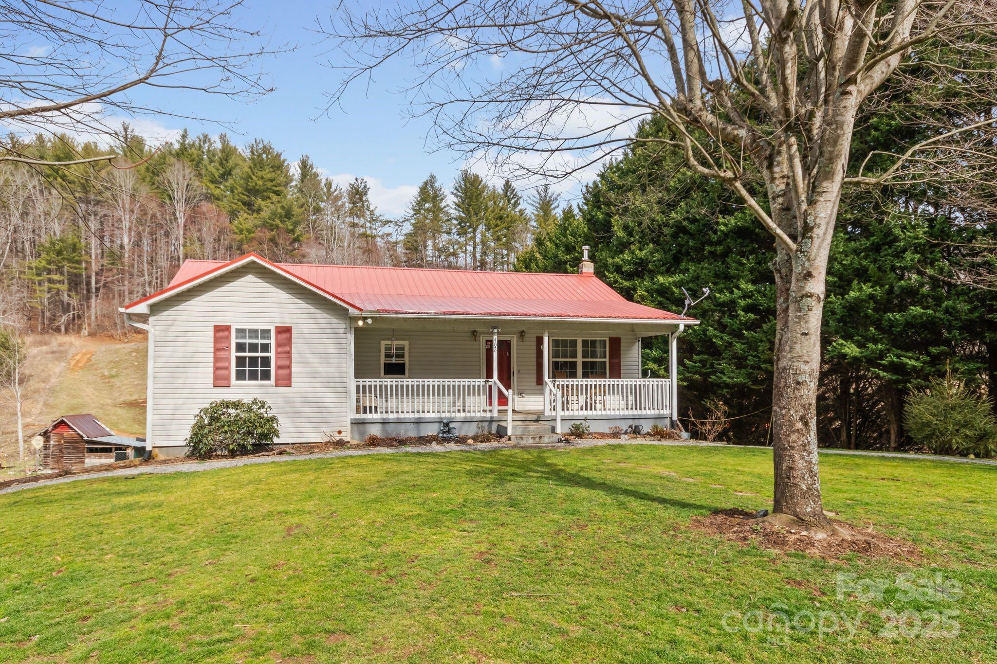 402 Willis Cove Road Canton NC 28716